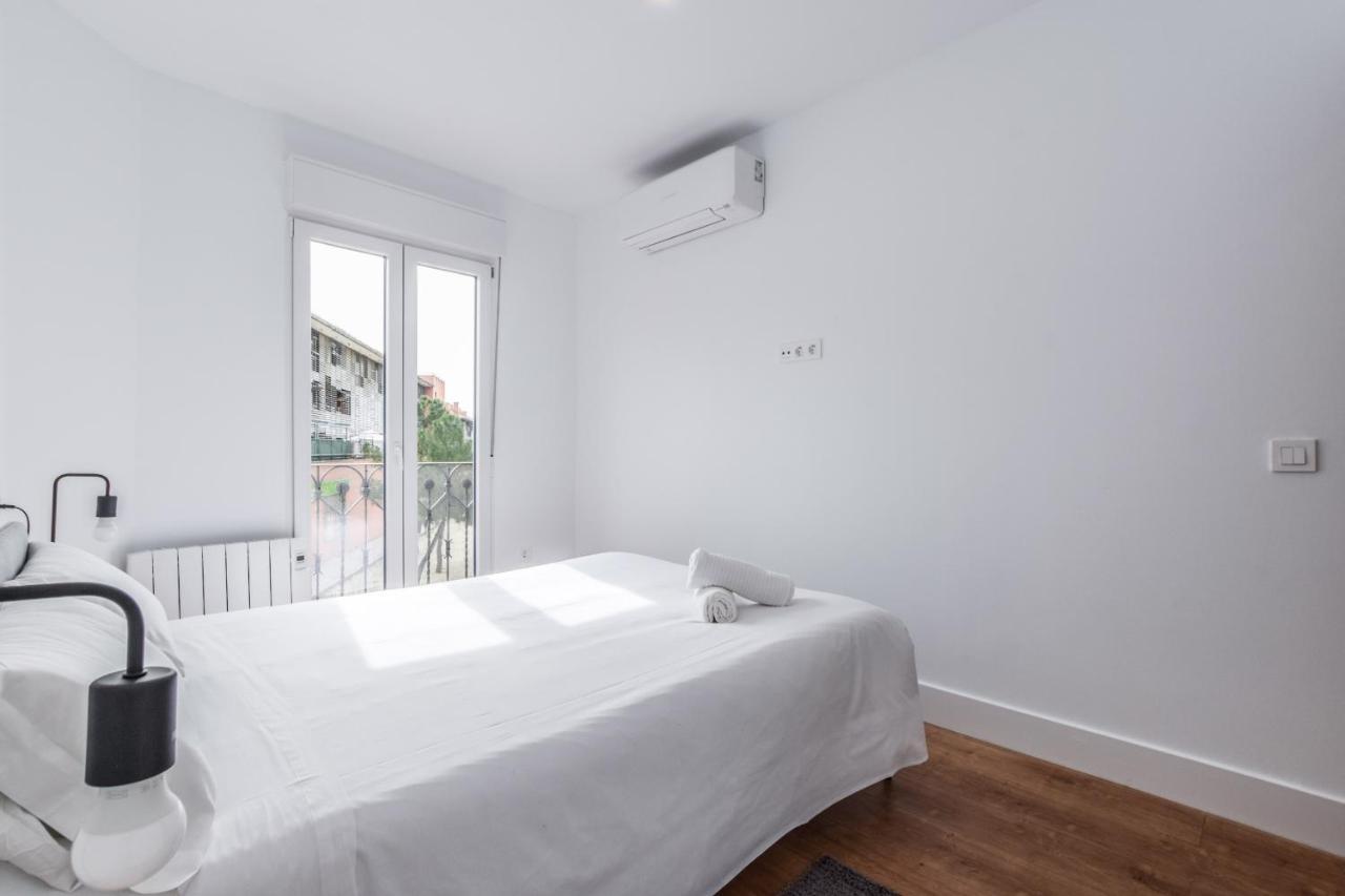 Apartamentos Reformados En Metro Pacifico Alquiler Temporal Мадрид Экстерьер фото
