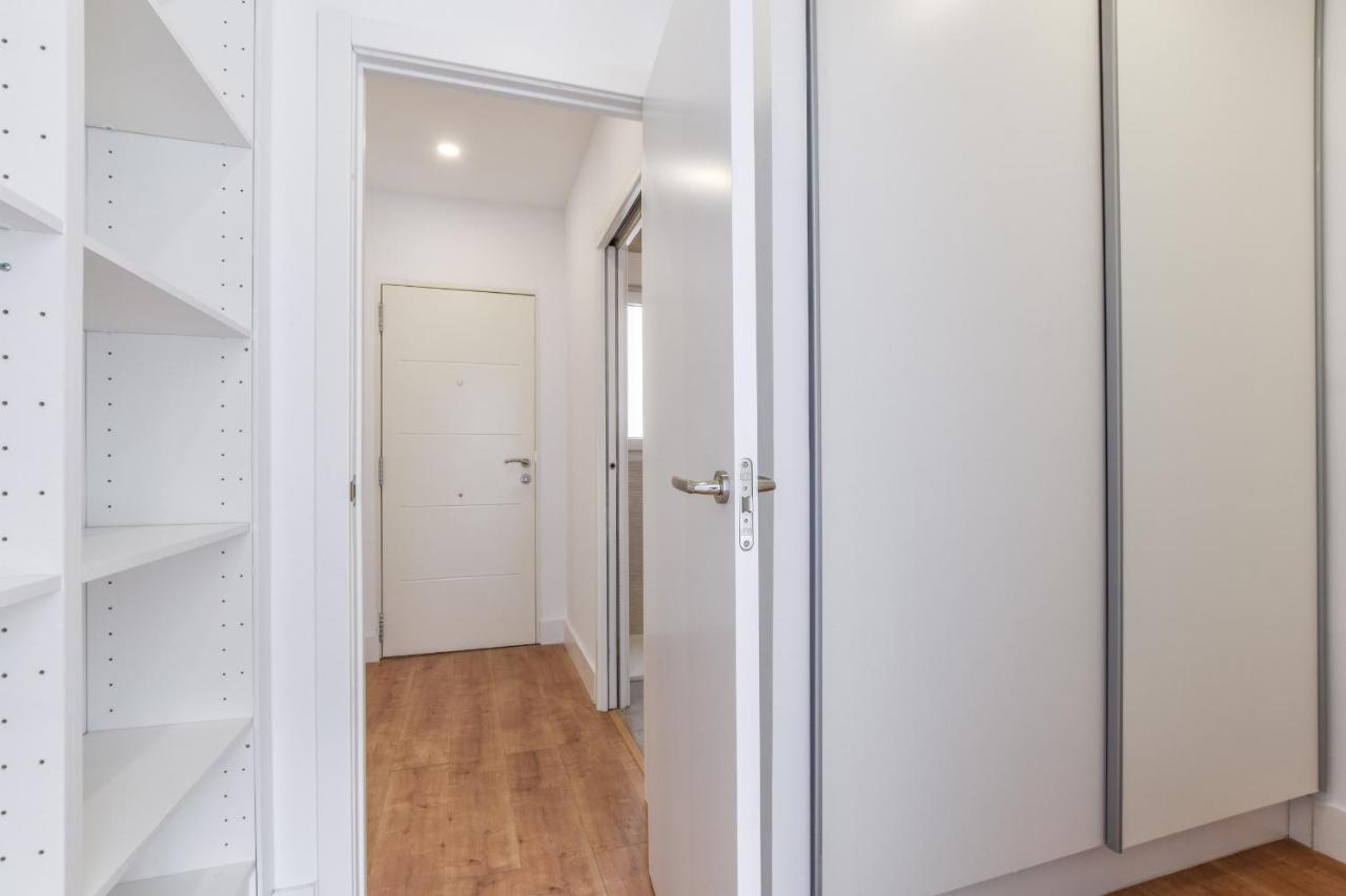 Apartamentos Reformados En Metro Pacifico Alquiler Temporal Мадрид Экстерьер фото