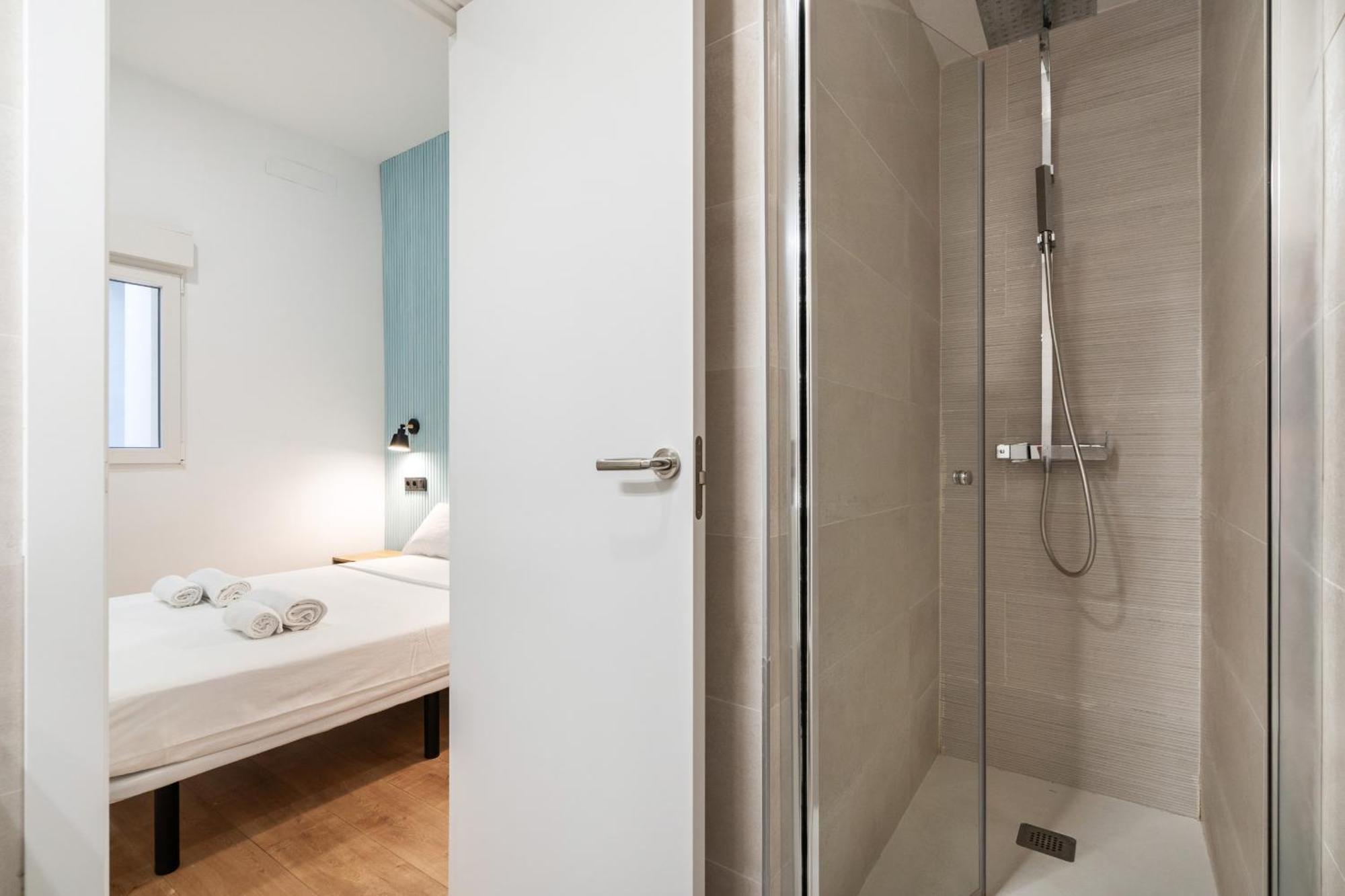 Apartamentos Reformados En Metro Pacifico Alquiler Temporal Мадрид Экстерьер фото