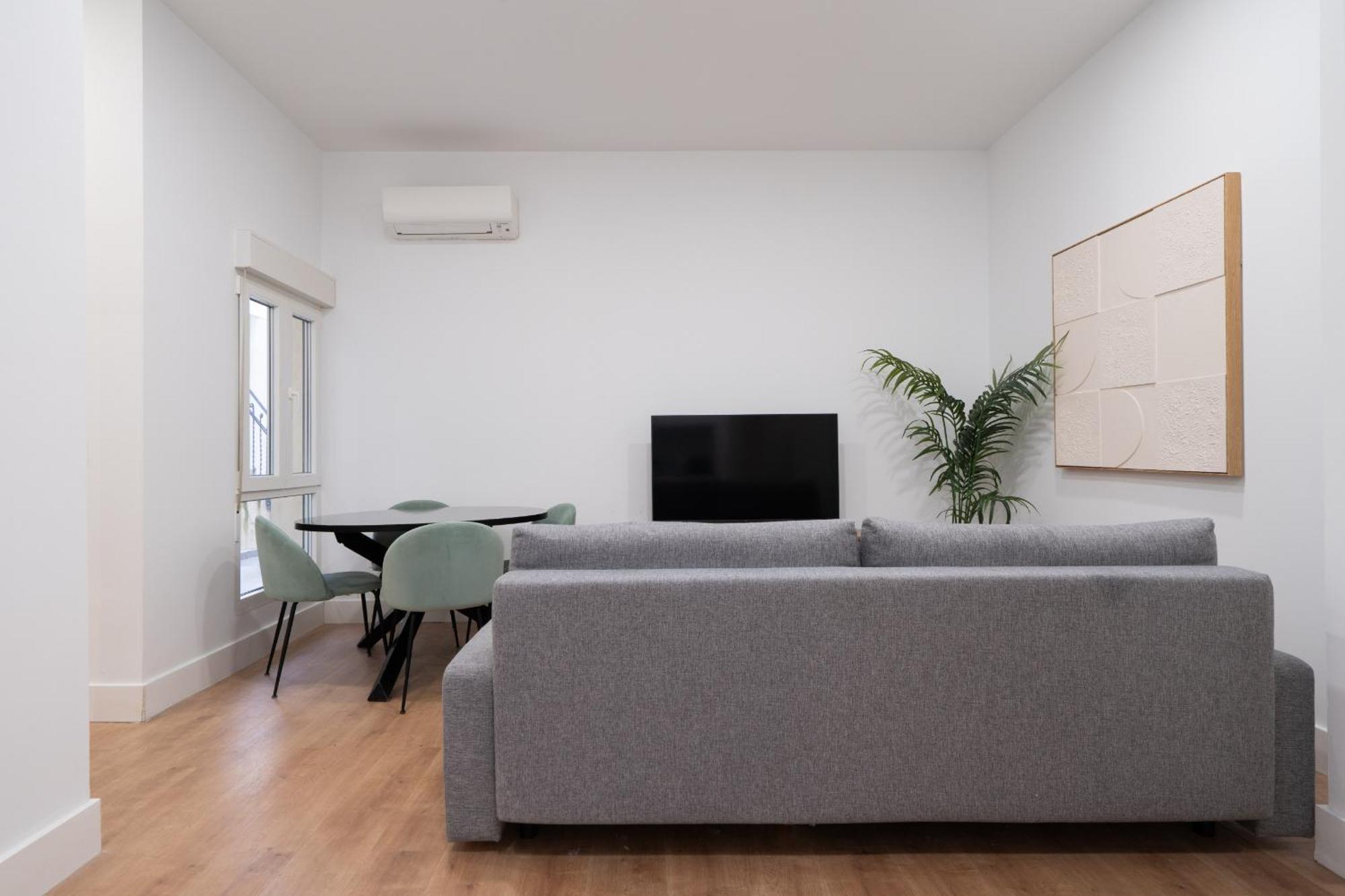 Apartamentos Reformados En Metro Pacifico Alquiler Temporal Мадрид Экстерьер фото
